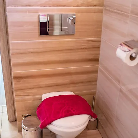 W Gorskim Zaciszu Penzion 3*